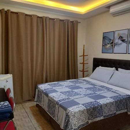 דוקה דה קשיאס Quartos Em Casa In Caxias Da Paraiso מראה חיצוני תמונה