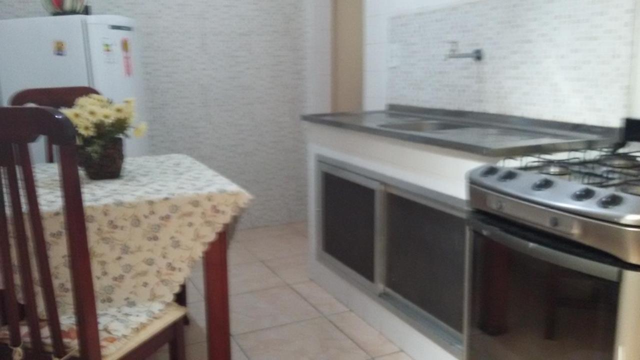 דוקה דה קשיאס Quartos Em Casa In Caxias Da Paraiso מראה חיצוני תמונה