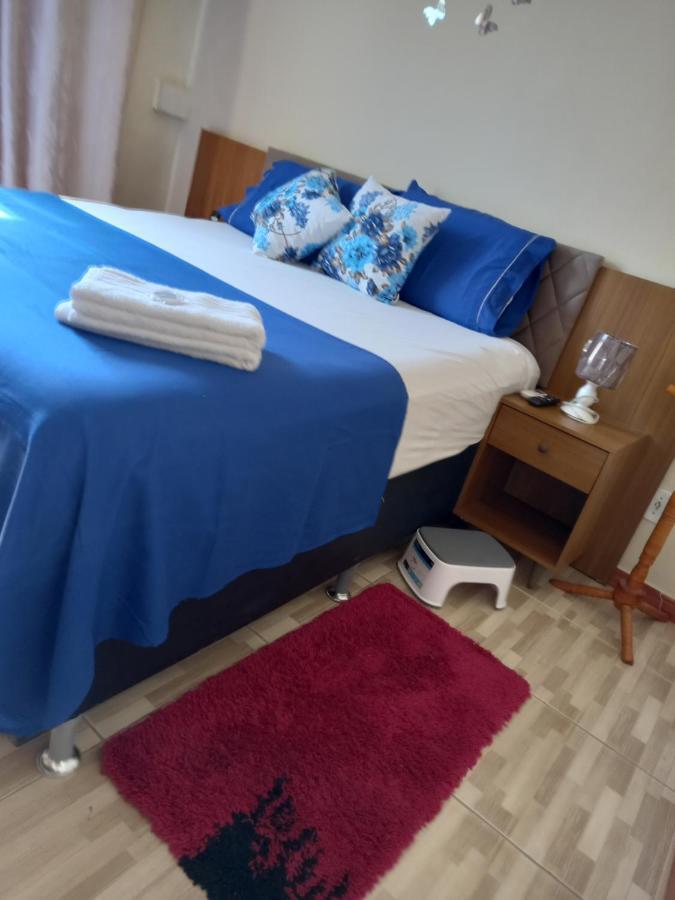 דוקה דה קשיאס Quartos Em Casa In Caxias Da Paraiso מראה חיצוני תמונה