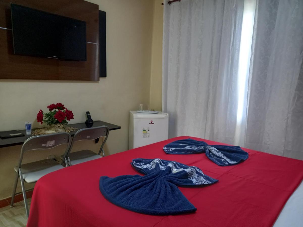 דוקה דה קשיאס Quartos Em Casa In Caxias Da Paraiso מראה חיצוני תמונה
