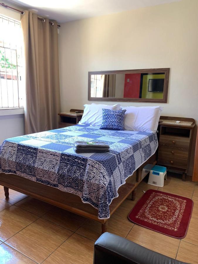 דוקה דה קשיאס Quartos Em Casa In Caxias Da Paraiso מראה חיצוני תמונה