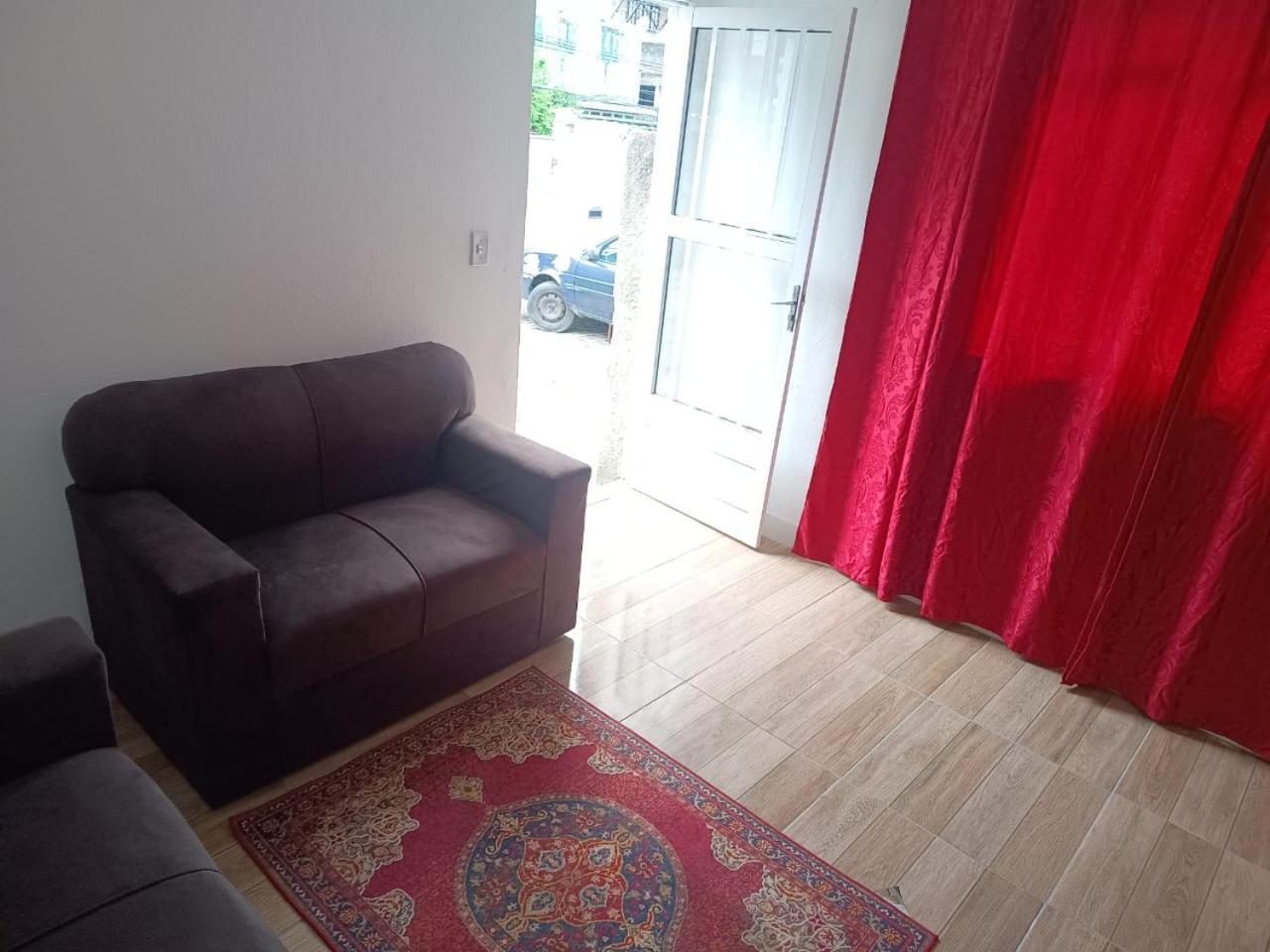 דוקה דה קשיאס Quartos Em Casa In Caxias Da Paraiso מראה חיצוני תמונה