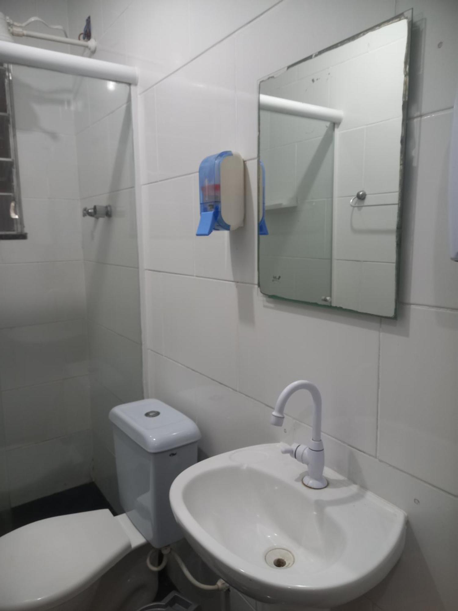 דוקה דה קשיאס Quartos Em Casa In Caxias Da Paraiso מראה חיצוני תמונה