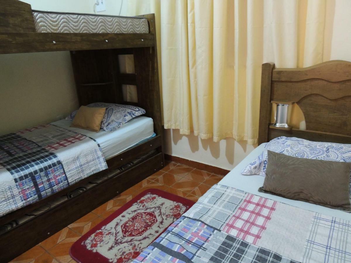 דוקה דה קשיאס Quartos Em Casa In Caxias Da Paraiso מראה חיצוני תמונה
